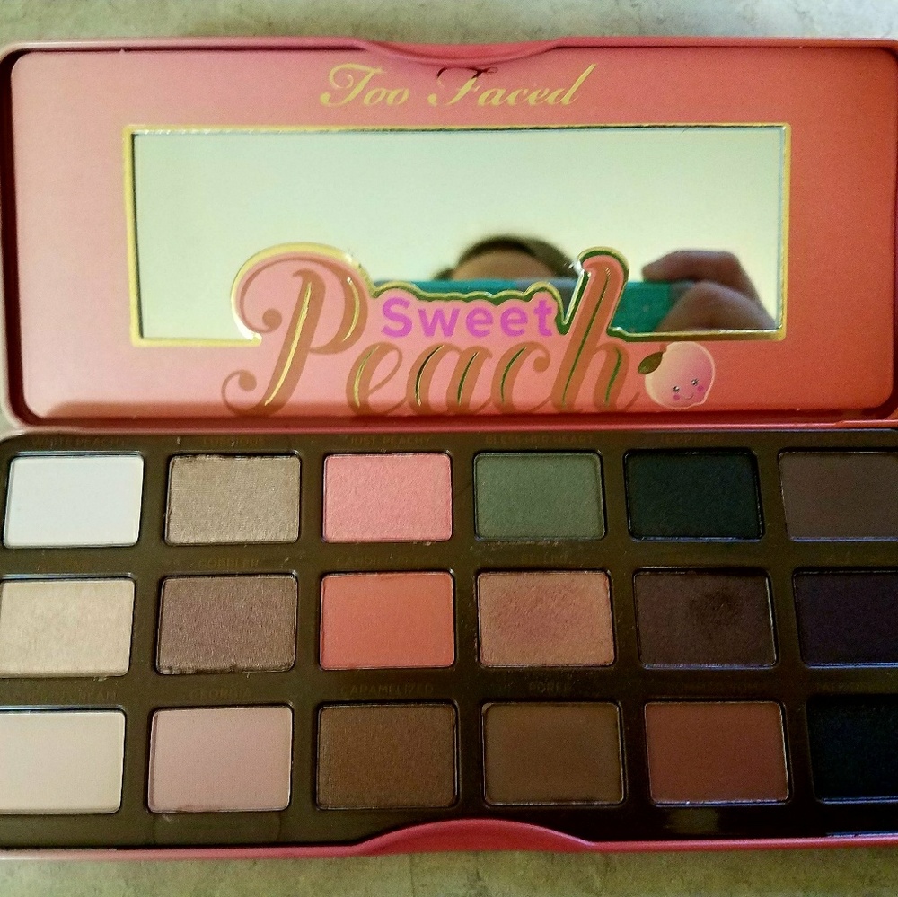 EUC Used 1 Time Too Faced Peach Eye Pallet